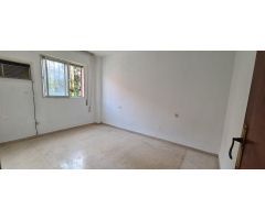 Apartamento en Venta en Torremolinos, Málaga