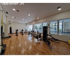 Local comercial en Venta en Benahavís, Málaga