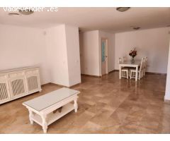 Apartamento en Venta en Benalmádena Costa, Málaga