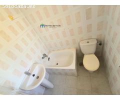 Casa en Venta en El Algarrobico, Cádiz
