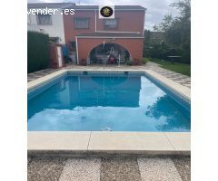 CHALET EN LOS VILLARES