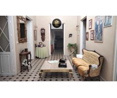 CASA EN EL CENTRO DE ALMERIA