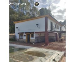 CHALET EN LOS VILLARES