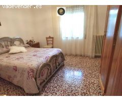 CASA EN TORREDELCAMPO