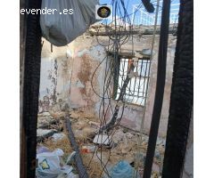 CASA EN LA CIRCUNVALACION