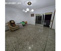 PISO EN EL SEMINARIO
