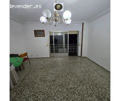 PISO EN EL SEMINARIO