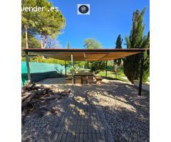CHALET EN ANTIGUA CRTA DE GRANADA