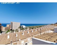 Magnífico bungalow de tres plantas en los Arenales del sol