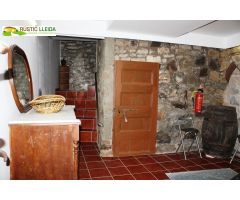 CASA (DE UNOS 435 M2) EN TÀRREGA.