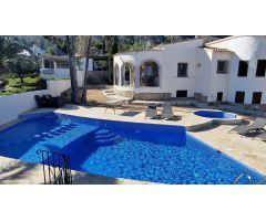 Chalet en Alquiler en Denia, Alicante
