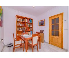 ???? Piso de 3 habitaciones en La Zubia – Luminoso y bien ubicado