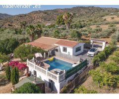 Casa de campo en Venta en Guaro, Málaga