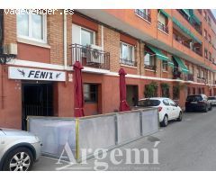 LOCAL EN PLENO FUNCIONAMIENTO