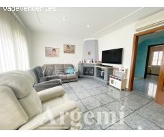 Casa adosada en venta en Caldes de Montbui