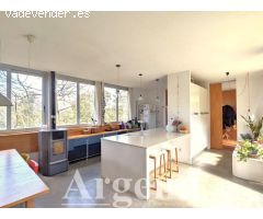 Exclusiva casa moderna en Sant Quirze Safaja - Diseño y naturaleza