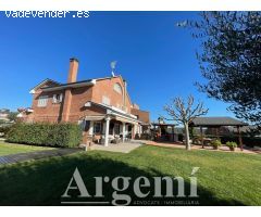Casa en venta en Palau-solità i Plegamans