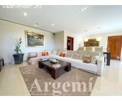 Casa en venta en Palau-solità i Plegamans