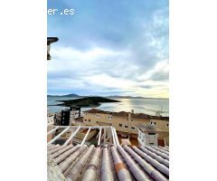 Fantástico dúplex con vistas al mar