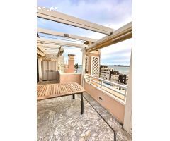 Fantástico dúplex con vistas al mar
