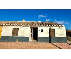 Casa de campo en Los Cánovas Fuente Álamo