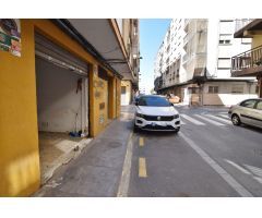 Local para uso comercial o garaje en el zapillo