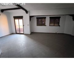 Piso en Venta en Valencia de las Torres, Valencia