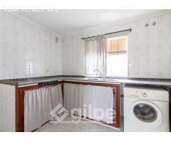 Piso en venta en Marchena, barriada de Madre de Dios.
