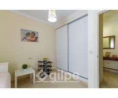 PISO EN VENTA EN MARCHENA DE TRES DORMITORIOS