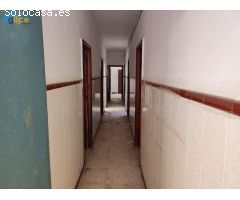 PLANTA BAJA, 3 DORMITORIOS Y 1 BAÑO