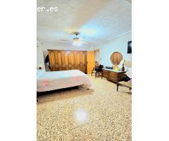 Amplio piso en Manises – Zona El Mercado, listo para entrar a vivir