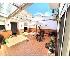 Bonita Casa de Pueblo, en Peal de Becerro ( Jaén)