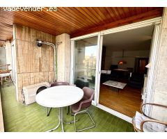 Amplio piso de 4 habitaciones con terraza junto a la Plaça Lesseps