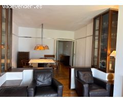 Amplio piso de 4 habitaciones con terraza junto a la Plaça Lesseps