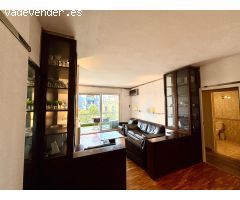 Amplio piso de 4 habitaciones con terraza junto a la Plaça Lesseps