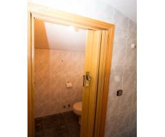 AMPLIA PARCELA CON CHALET Y APARTAMENTO PARA REFORMAR EN CHINCHON