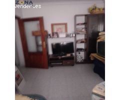 ESTUDIO CON TERRAZA Y GARAJE EN CORIA 