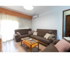 Exclusiva vivienda en Avenida Al Vedat – 4 habitaciones, balcón y ubicación privilegiada