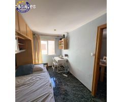 Piso en Venta en Valencia de las Torres, Valencia