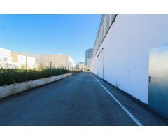 Nave industrial en Venta en Alfafara, Valencia