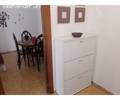 ** ESTUDIANTES CURSO 2025/2026 ** Piso en zona Amistad, Algiros. Esta vivienda se encuentra en la ca