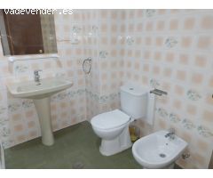 ** ESTUDIANTES CURSO 2025/2026 ** Piso en zona Amistad, Algiros. Esta vivienda se encuentra en la ca