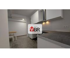 ** ESTUDIANTES ** CURSO 2025 2026. PARA ENTRAR EN SEPTIEMBRE ** MAGNIFICA VIVIENDA REFORMADA DE 5 HA