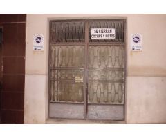 Local comercial en C/ José Simó Marín - Ontinyent