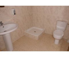 Bajo Comercial C/ Enric Valor-Ontinyent