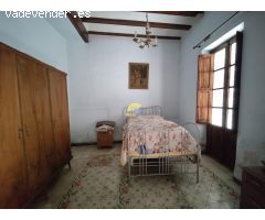 ESTUPENDA CASA ESQUINERA EN LA ZONA DE BUEN SUCESO