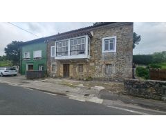CASA PAREADA DE PIEDRA
