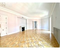 MARAVILLOSO PISO EN BARRIO SALAMANCA