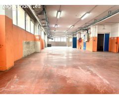 LOCAL  DIAFANO EN EDIFICIO INDUSTRIAL - 6 PLAZAS DE GARAJE INCLUIDAS EN EL PRECIO