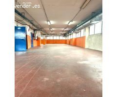 LOCAL  DIAFANO EN EDIFICIO INDUSTRIAL - 6 PLAZAS DE GARAJE INCLUIDAS EN EL PRECIO